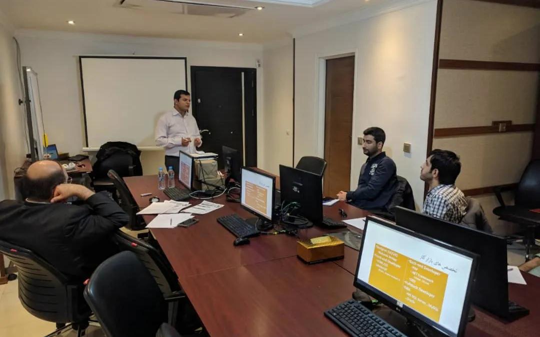 معرفی دوره جامع طراحی وب مبتنی بر PHP با آموزش مهندس محمد عبداللهی در موسسه آموزشی منظومه ایرانیان